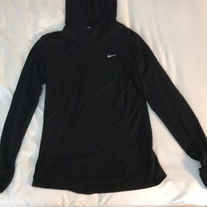 Nike dri-fit long sleeve top w hood